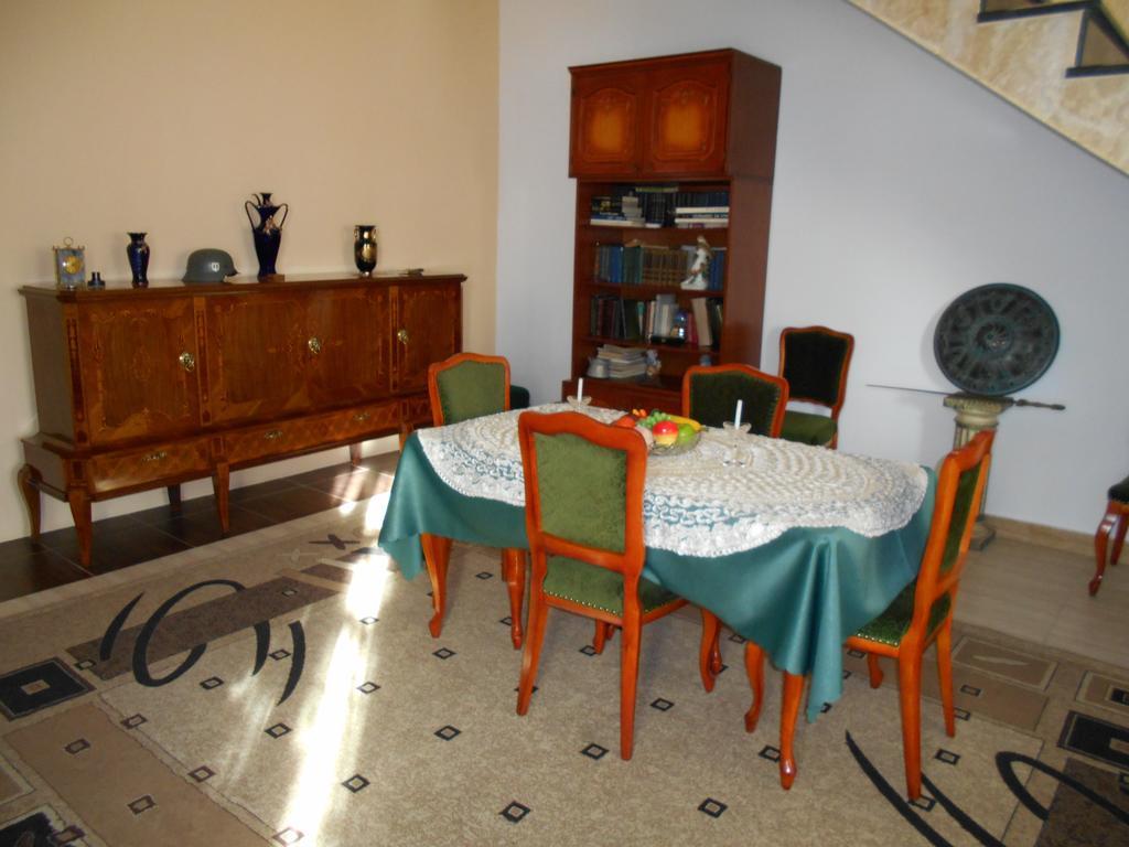Hotel Сolibri Erywań Zewnętrze zdjęcie