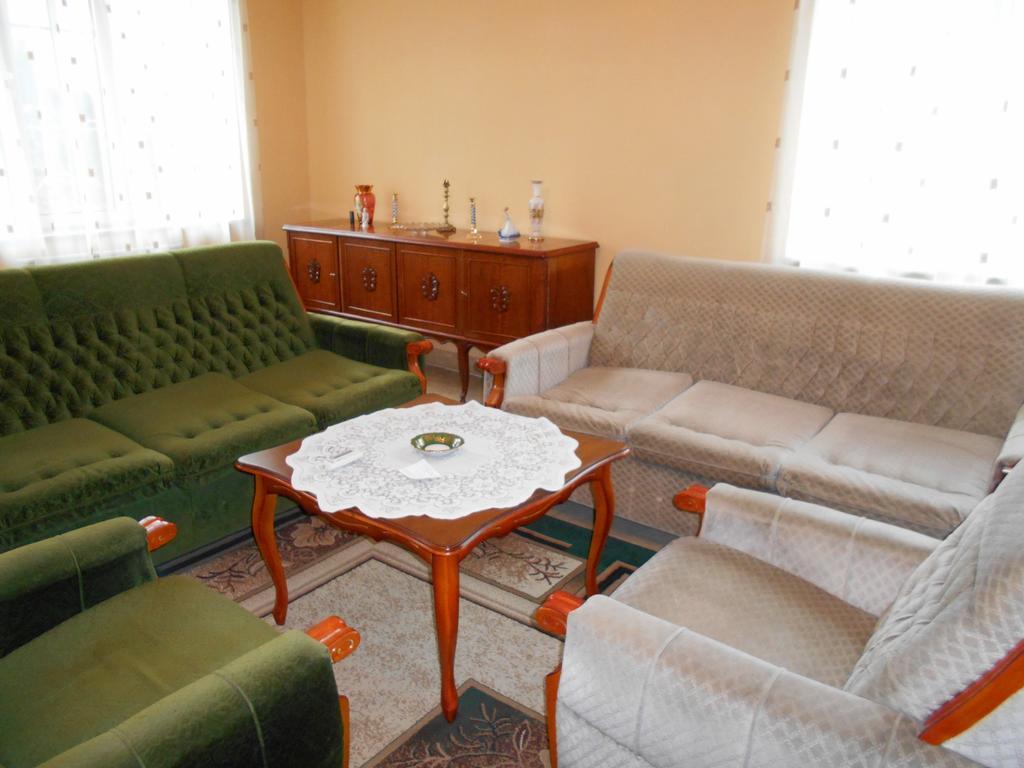 Hotel Сolibri Erywań Zewnętrze zdjęcie