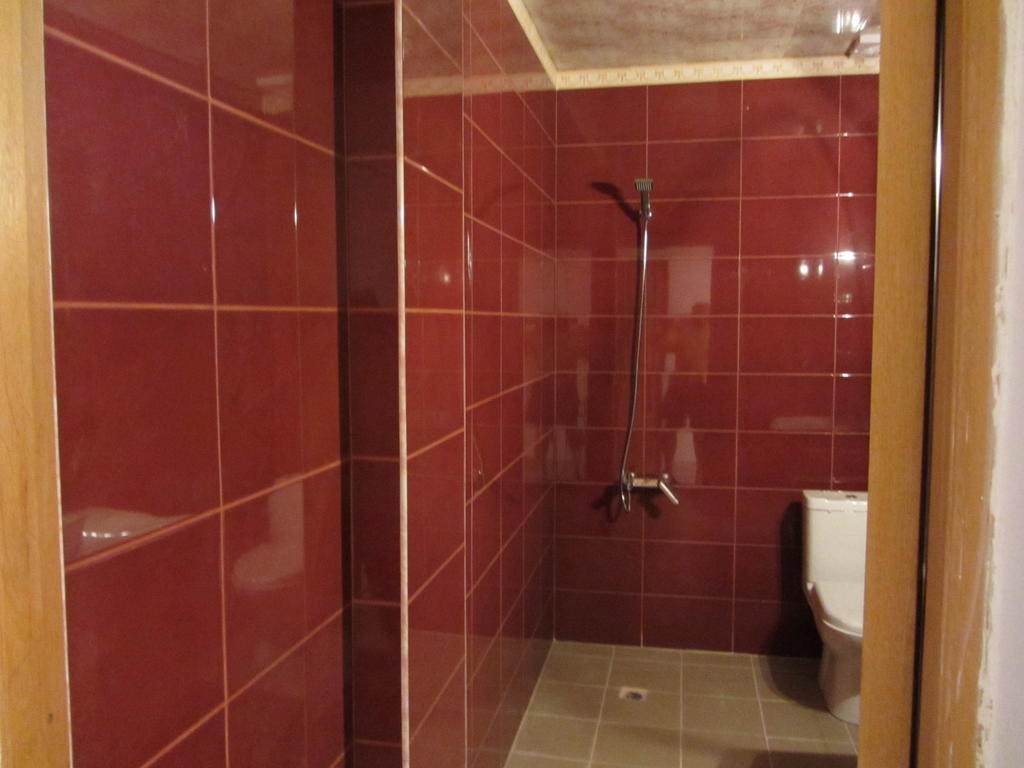 Hotel Сolibri Erywań Zewnętrze zdjęcie