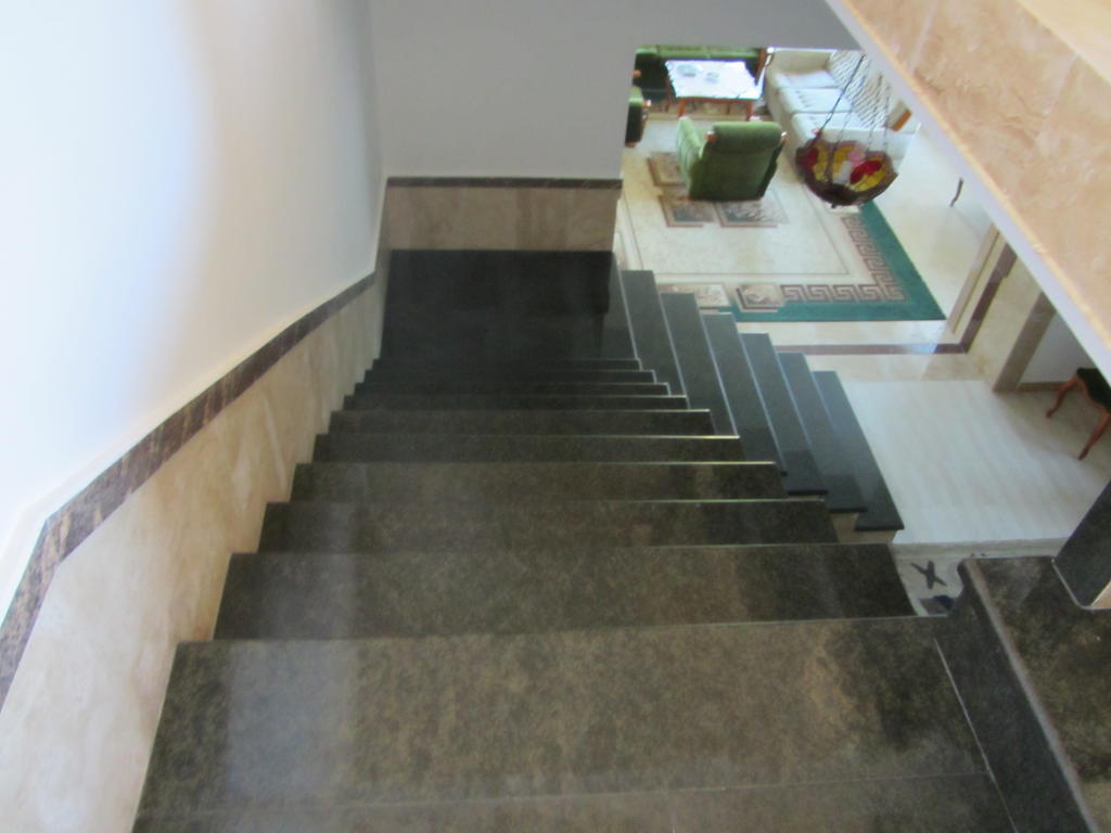 Hotel Сolibri Erywań Zewnętrze zdjęcie